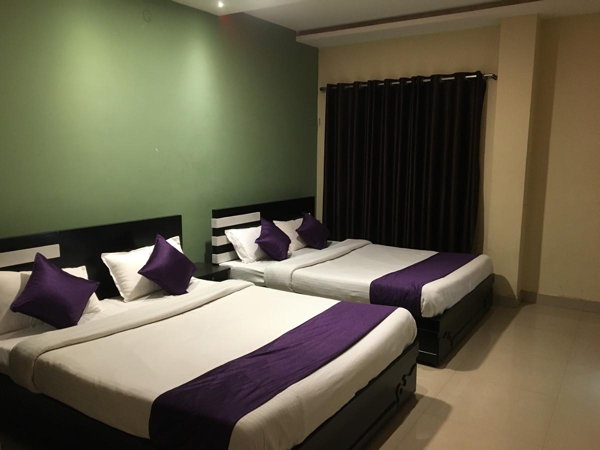 Hotel Time Palace Ooty Εξωτερικό φωτογραφία